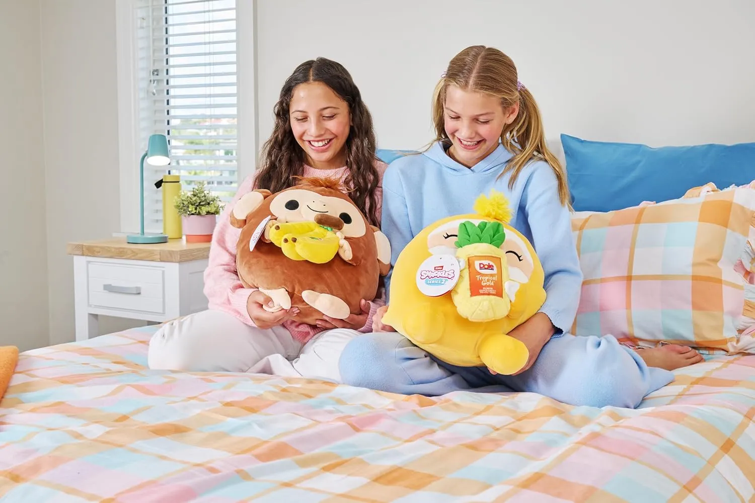 by ZURU, Ultra Soft Plush, Collectible Plush with Real Licensed Brands, Stuffed Animal, Giftable Snackles Series fresco uninterrupted 2 Penguin & Baskin-Robbin 16 Inch Plush 